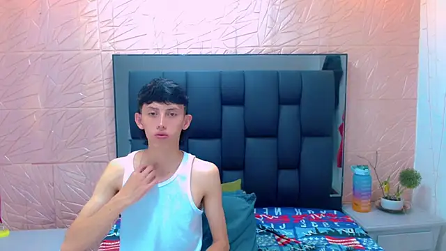 Snapshot of thaigo_twink38 chatting on October 21, 2025, 5:18 am thaigo twink38 online show from October 21, 2025, 5:18 am