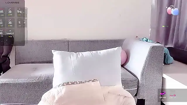 Smile-- online show from December 4, 2025, 3:05 am