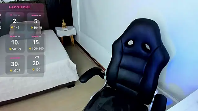 Snapshot of Maya_Rivers chatting on December 2, 2025, 6:15 am Maya Rivers online show from December 2, 2025, 6:15 am