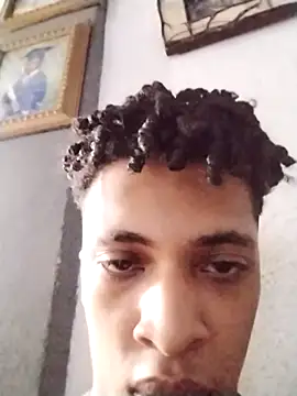 Jjppeq online show from November 10, 2025, 5:18 pm