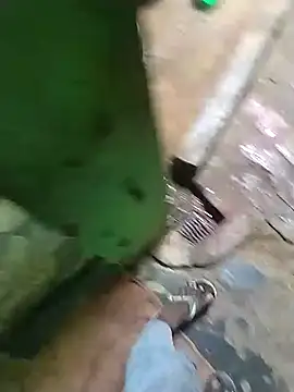 Snapshot of RED_Queen_6 chatting on November 24, 2025, 7:19 am RED Queen 6 online show from November 24, 2025, 7:19 am