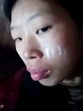 Snapshot of Khanhu_xx chatting on January 6, 2026, 7:34 am Khanhu xx online show from January 6, 2026, 7:34 am