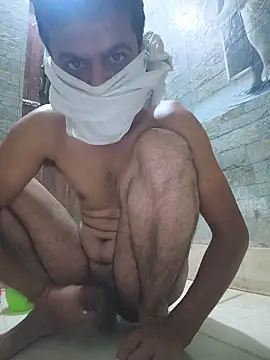 coolboy2626 online show from May 22, 2026, 2:53 am