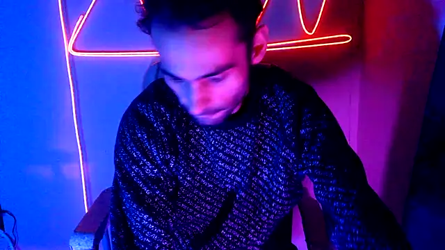 Snapshot of highinhtxx chatting on November 16, 2025, 9:47 am highinhtxx online show from November 16, 2025, 9:47 am