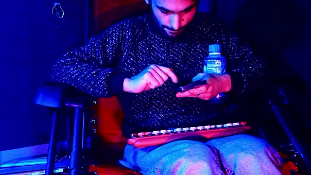 Snapshot of highinhtxx chatting on January 13, 2026, 12:09 pm highinhtxx online show from January 13, 2026, 12:09 pm