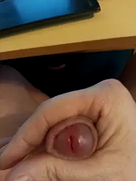 Snapshot of SugaryFinder1 chatting on February 21, 2026, 2:52 pm SugaryFinder1 online show from February 21, 2026, 2:52 pm