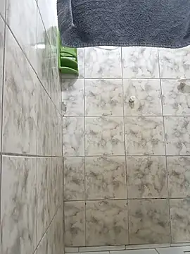 Snapshot of Wolffj6 chatting on February 13, 2026, 12:32 am Wolffj6 online show from February 13, 2026, 12:32 am