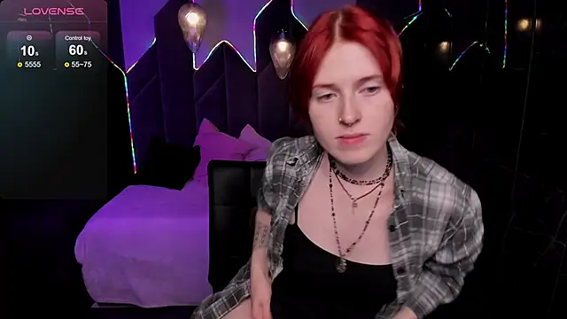 Snapshot of Freirenee chatting on October 19, 2025, 2:31 pm Freirenee online show from October 19, 2025, 2:31 pm