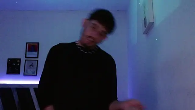 Sebasxxl12 online show from November 24, 2025, 11:27 pm