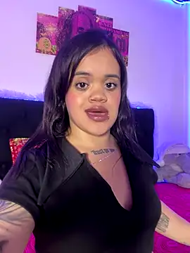 Snapshot of Sussyroxxx chatting on December 20, 2025, 1:19 am Sussyroxxx online show from December 20, 2025, 1:19 am