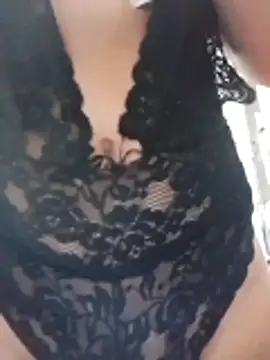 misteriosabb000 online show from April 1, 2026, 8:37 am