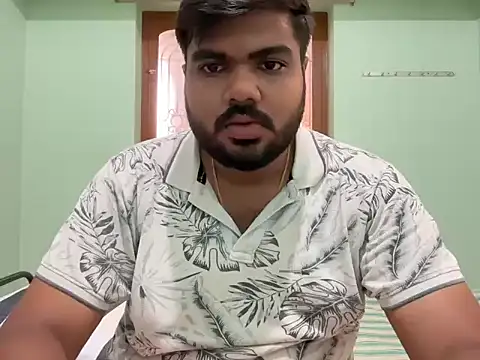 Romeo Sam2 online show from October 14, 2025, 5:08 am