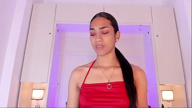 AnahiCollins online show from October 10, 2025, 12:06 pm