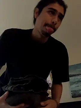 Snapshot of Carmeldrop chatting on October 30, 2025, 10:06 pm Carmeldrop online show from October 30, 2025, 10:06 pm