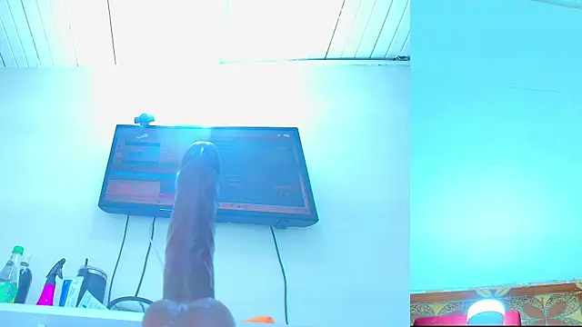 dakotamilf  hot online show from July 15, 2026, 9:27 am