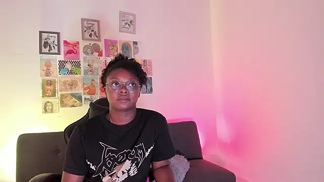 staicy26 online show from June 11, 2026, 7:33 pm