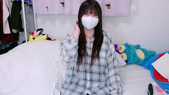 Snapshot of YUKINA_00 chatting on April 5, 2026, 2:24 pm YUKINA 00 online show from April 5, 2026, 2:24 pm