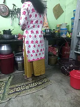 Tamilselviroja- online show from January 16, 2026, 4:00 pm