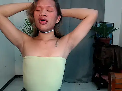 amandareddragon online show from March 21, 2026, 3:19 am