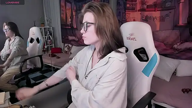 CathyAdams online show from February 26, 2026, 7:19 am