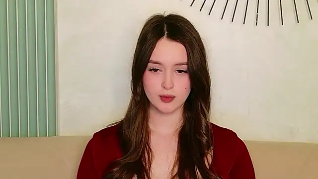 EvaSwen online show from March 21, 2026, 10:52 am