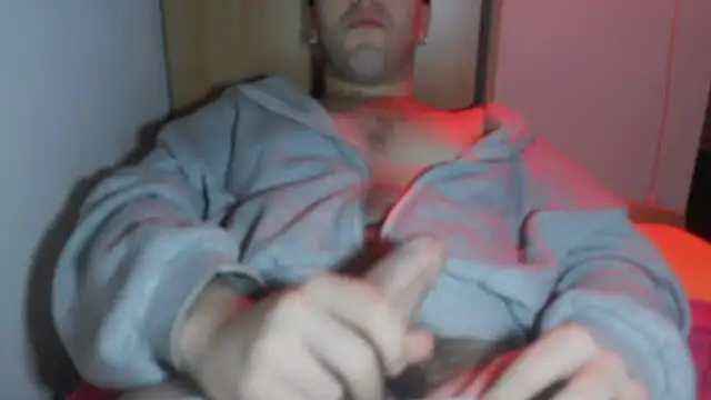 cazzo18cm3 online show from January 9, 2026, 9:33 pm