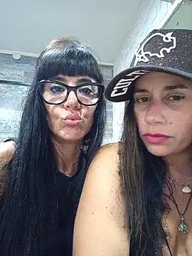 Snapshot of Amarteverdaderamente chatting on March 15, 2026, 1:45 am Amarteverdaderamente online show from March 15, 2026, 1:45 am