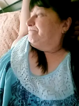 Apeesynka55211 online show from November 10, 2025, 9:36 am