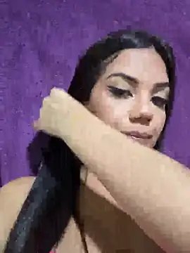 Alinebblinda online show from March 8, 2026, 6:28 am