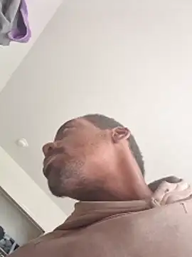 MrBigDickShow online show from December 18, 2025, 8:23 pm