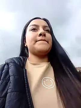 Snapshot of Sexy_Nayra_outdoors chatting on October 13, 2025, 5:58 pm Sexy Nayra outdoors online show from October 13, 2025, 5:58 pm