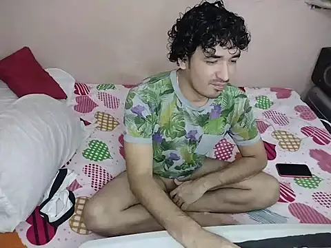 Snapshot of ThiagoDeseo chatting on October 19, 2025, 1:52 am ThiagoDeseo online show from October 19, 2025, 1:52 am