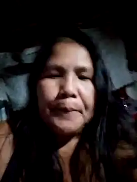 milagrose rose online show from November 14, 2025, 1:26 pm