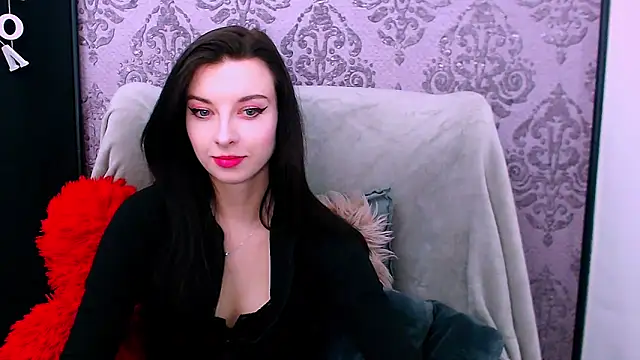 DominantLuna online show from March 17, 2026, 8:23 pm