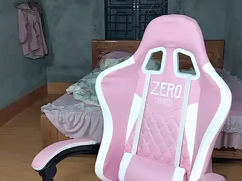 Sunna104 online show from April 15, 2026, 1:26 pm