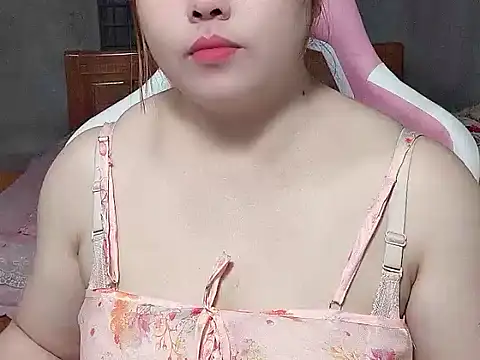 Snapshot of Sunna104 chatting on February 21, 2026, 5:15 pm Sunna104 online show from February 21, 2026, 5:15 pm