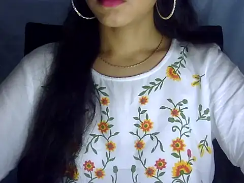 Snapshot of Shazi_1 chatting on May 23, 2026, 1:32 pm Shazi 1 online show from May 23, 2026, 1:32 pm
