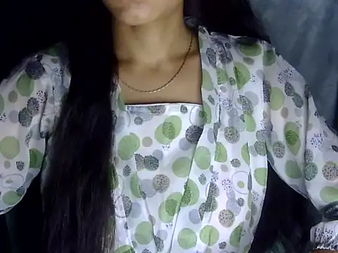 Snapshot of Shazi_1 chatting on June 4, 2026, 5:01 am Shazi 1 online show from June 4, 2026, 5:01 am
