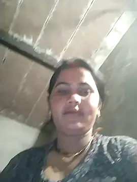 Snapshot of Kalpana_Rajput66 chatting on October 17, 2025, 8:32 pm Kalpana Rajput66 online show from October 17, 2025, 8:32 pm