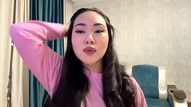 Snapshot of AYPRILPURE chatting on October 13, 2025, 4:30 pm AYPRILPURE online show from October 13, 2025, 4:30 pm