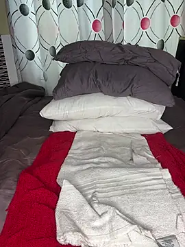 CynnxxxBarb online show from January 15, 2026, 5:22 am