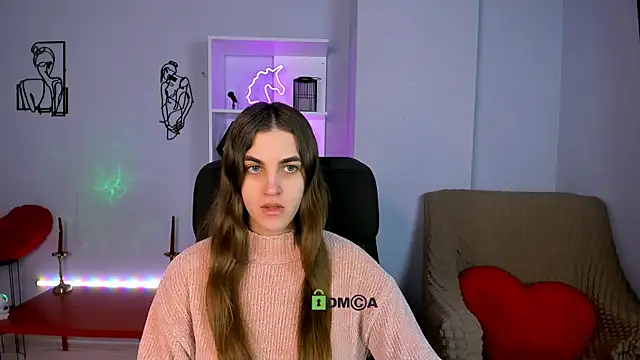 lina fox12 online show from December 5, 2025, 1:10 pm