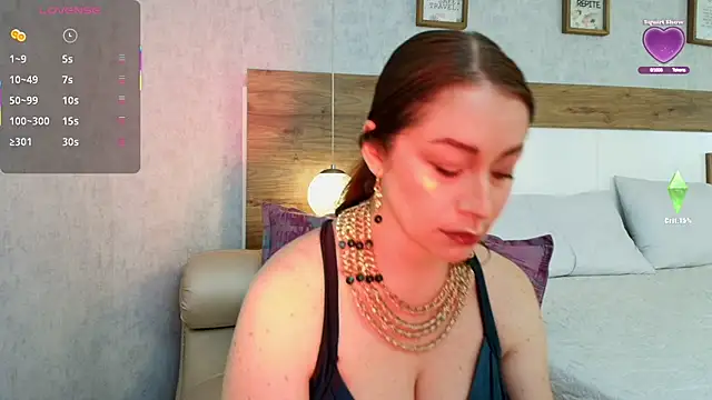 LucianaWainN online show from July 22, 2026, 1:24 pm