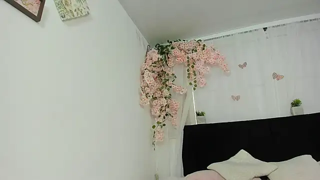 Snapshot of Iam_ameber chatting on October 20, 2025, 9:26 pm Iam ameber online show from October 20, 2025, 9:26 pm