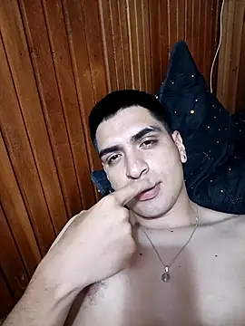 daniandr119 online show from November 28, 2025, 12:33 am