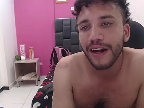 Juan FelipeX01 online show from March 11, 2026, 2:27 am