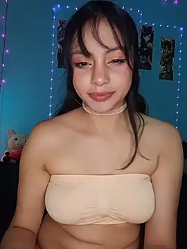 Snapshot of lizethavila chatting on July 1, 2026, 10:54 pm lizethavila online show from July 1, 2026, 10:54 pm