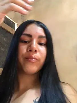 deby 03 online show from November 28, 2025, 3:12 pm