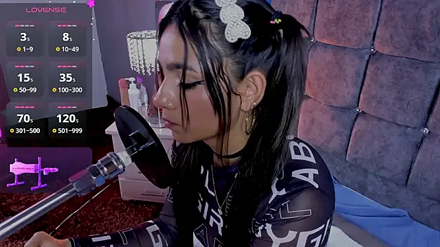 susi hot13 online show from February 12, 2026, 8:30 pm