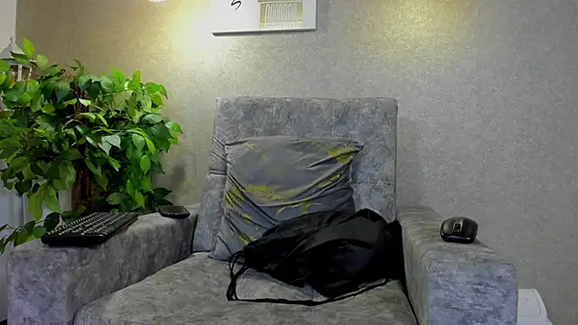 Axelwiliams online show from November 13, 2025, 11:47 am